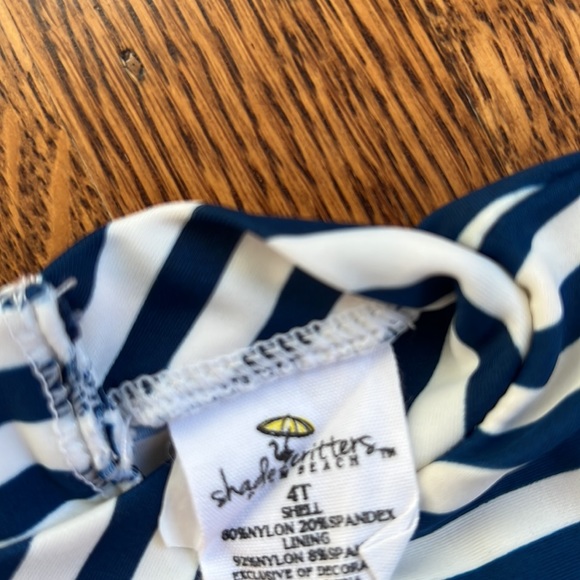 Shade Critters 4T Magic Rainbow Rashguard - Picture 2 of 4